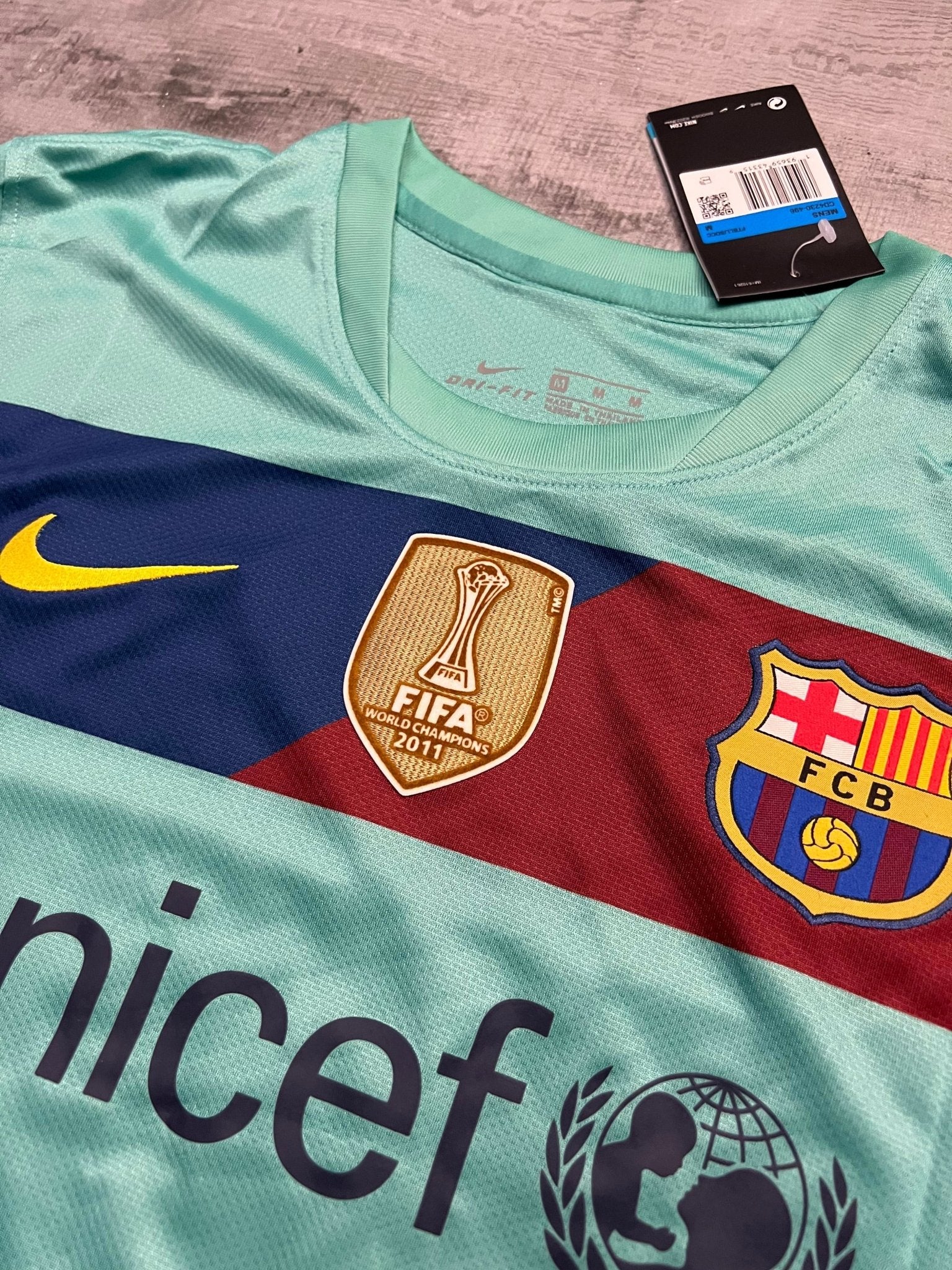 2010 - 11 - BARCELONA AWAY | RETRO - MODU CLUB EU